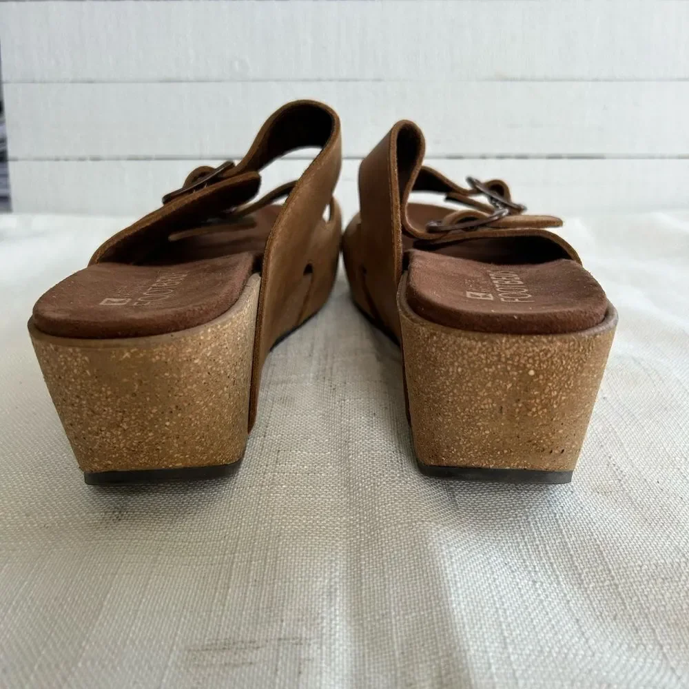 White Mountain Footbeds Wedge Sandals Chandler 10M